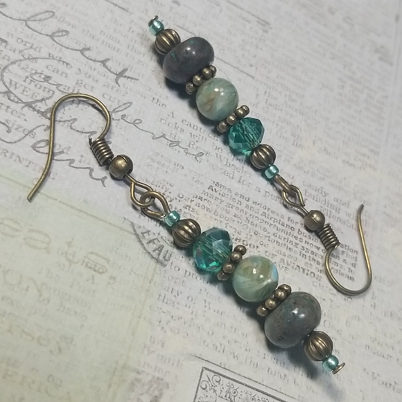 Green crazy lace agate freeform bracelet set - Picture 6 of 8